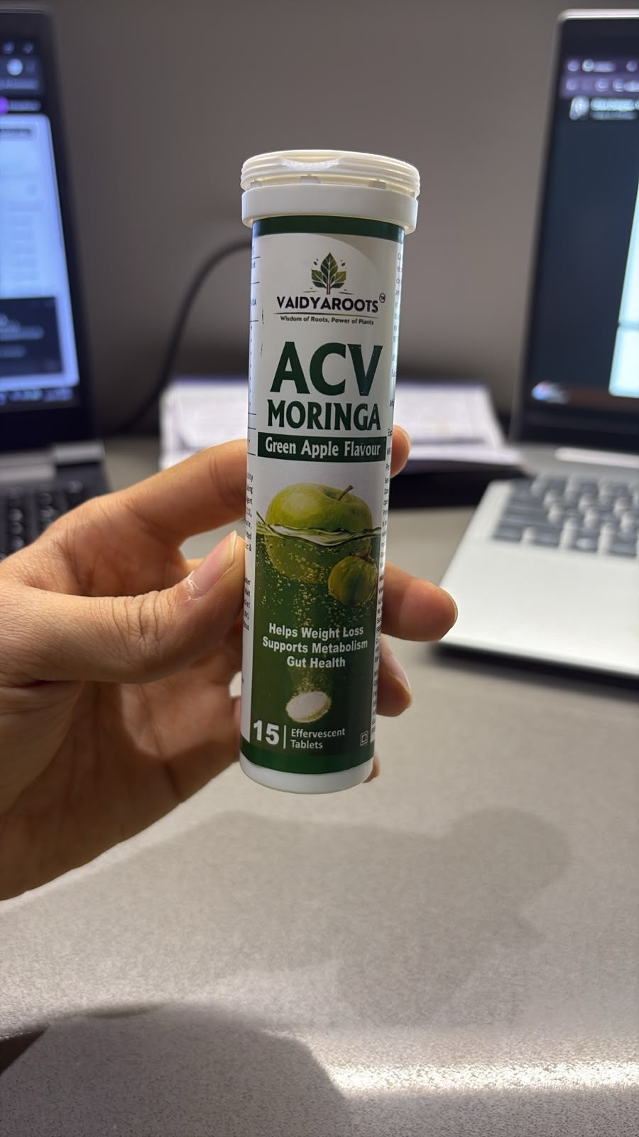 VaidyaRoots ACV Moringa Effervescent Tablets View 2